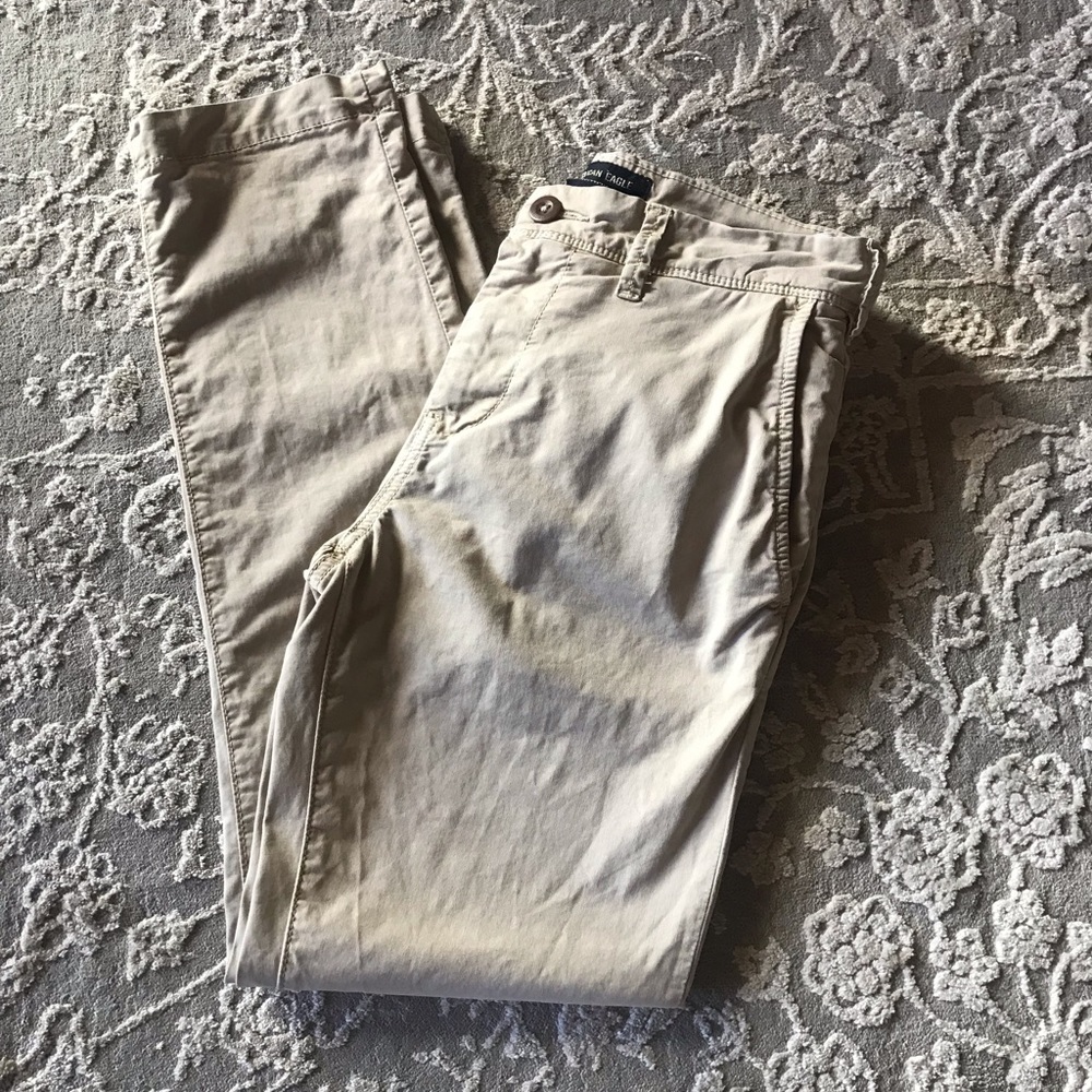 American Eagle Khaki Pants